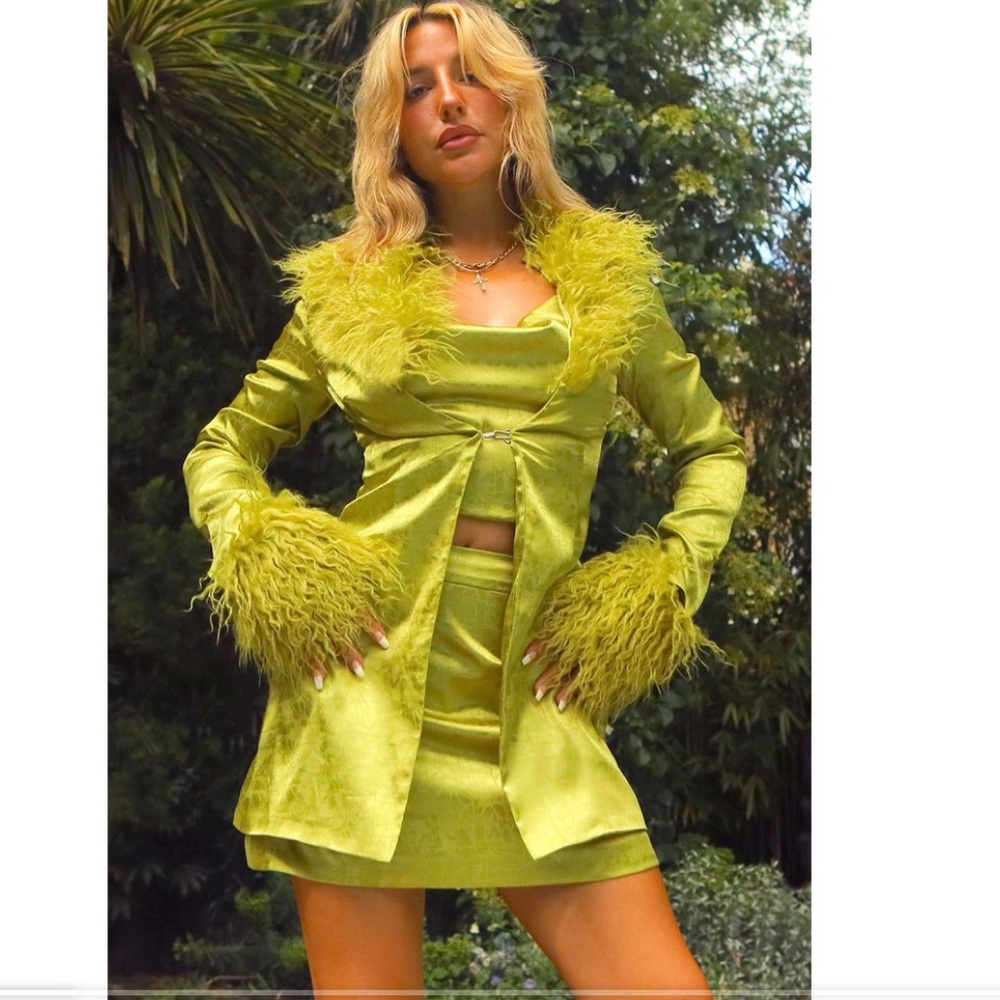 MARLA SATEEN OLIVE JACKET - Elsie and Fred